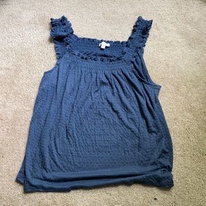 Tank top, super comfy. Never worn